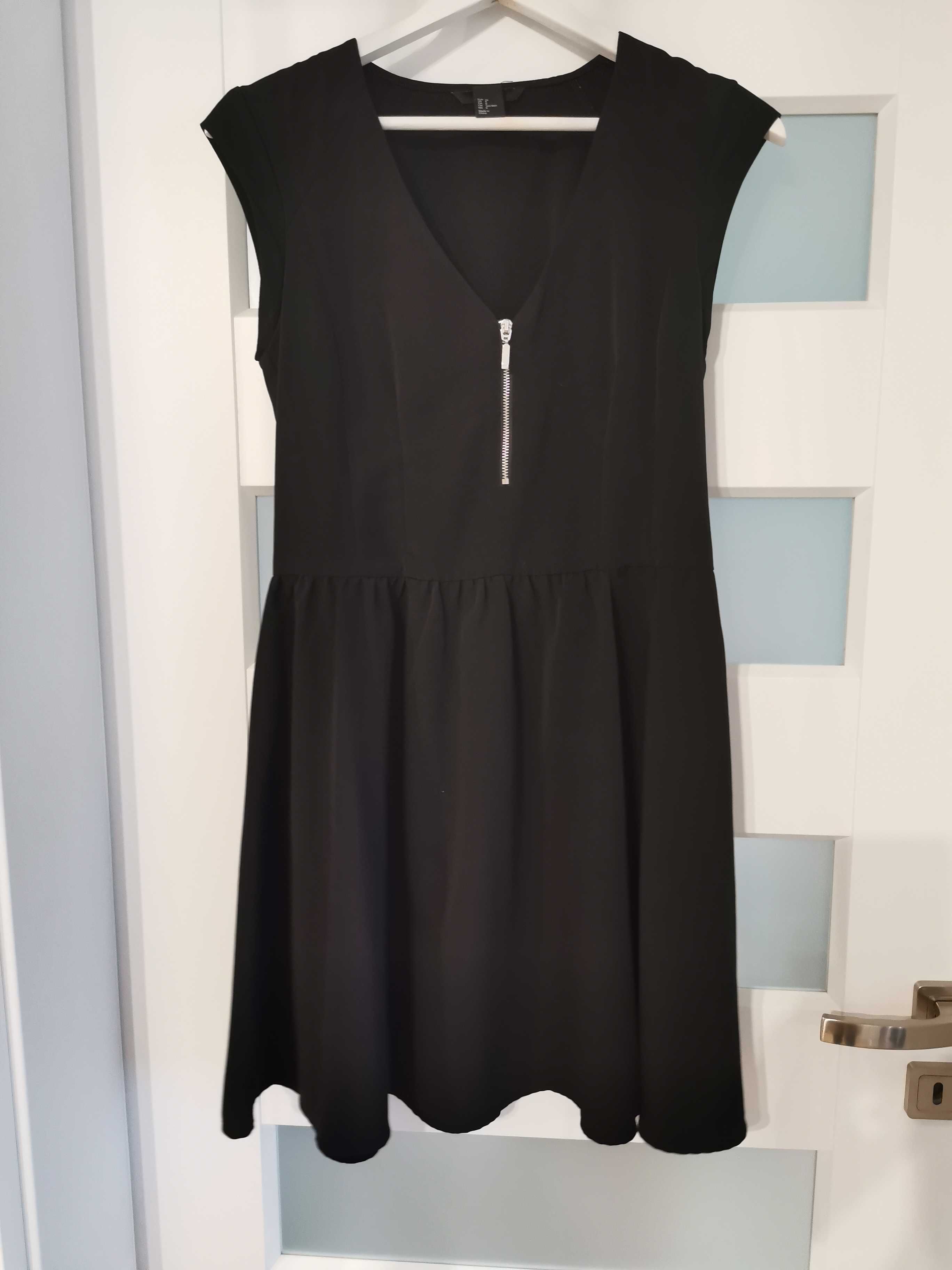 Sukienka czarna rozkloszowana, rozmiar 38, H&M