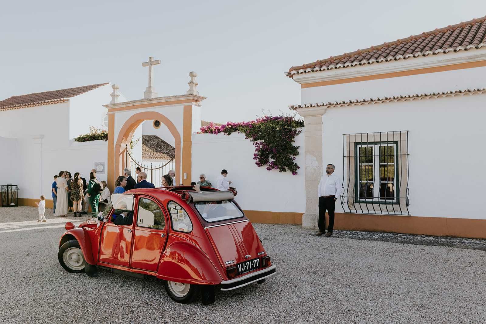 Citroen 2CV: Carro clássico para eventos e casamentos