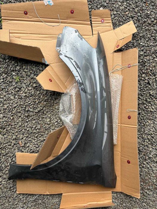 Переднє ліве крило, оригінал ауді а3 седан