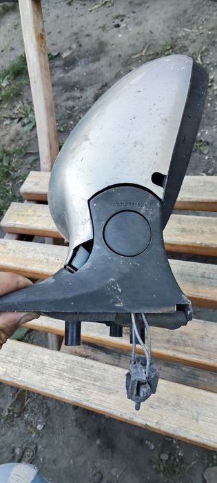 Дзеркало ліве Газ 31105 Волга