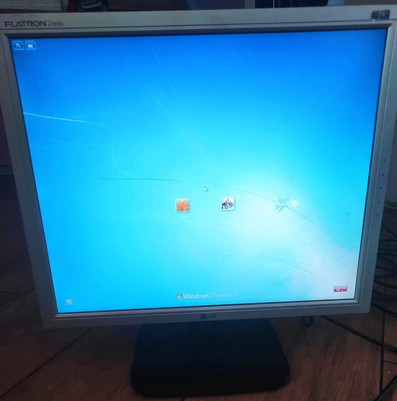 Monitor LG FLATRON L1918S-SN