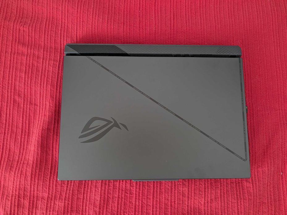 ASUS ROG Strix G16 - Intel Core i7-13650HX/64GB/1TB SSD/RTX 4060/16"