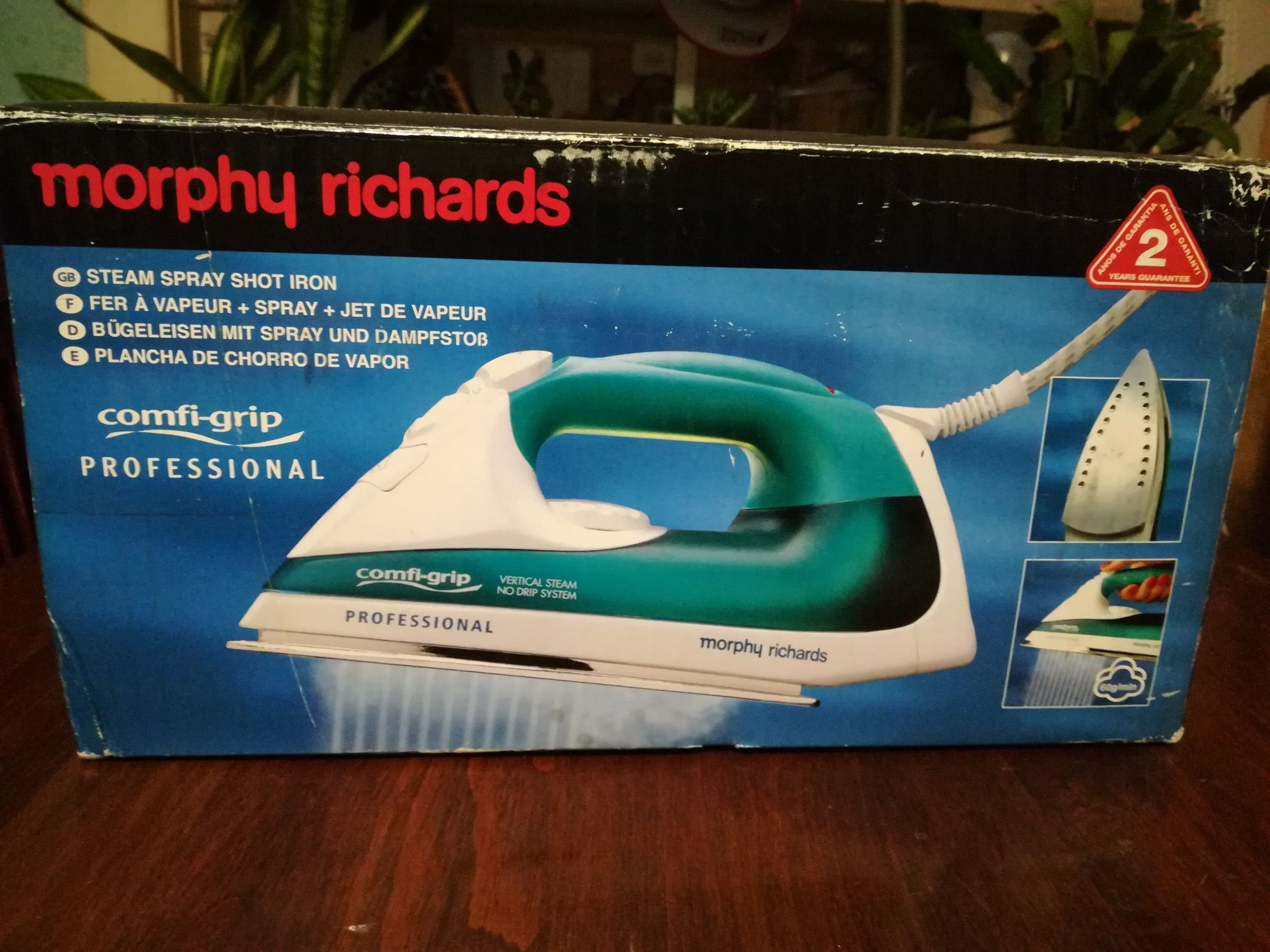 Żelazko NOWE Morphy Richards