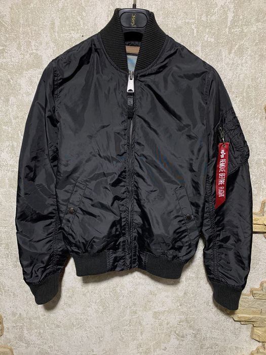 Жіноча куртка бомбер нейлон Alpha industries