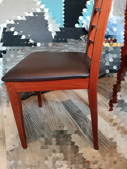 4 Krzesła drewniane