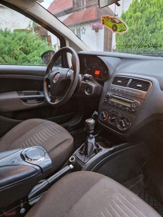 Fiat Grande Punto 2007 1.4 z LPG gaz 283tys km klima ekonomiczny wóz