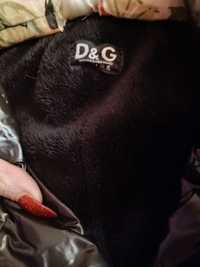 Плащик лаковий D&G