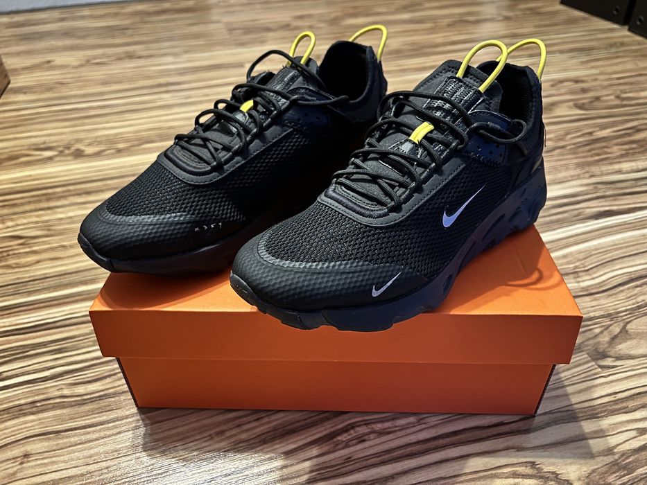 Buty Nike React Live