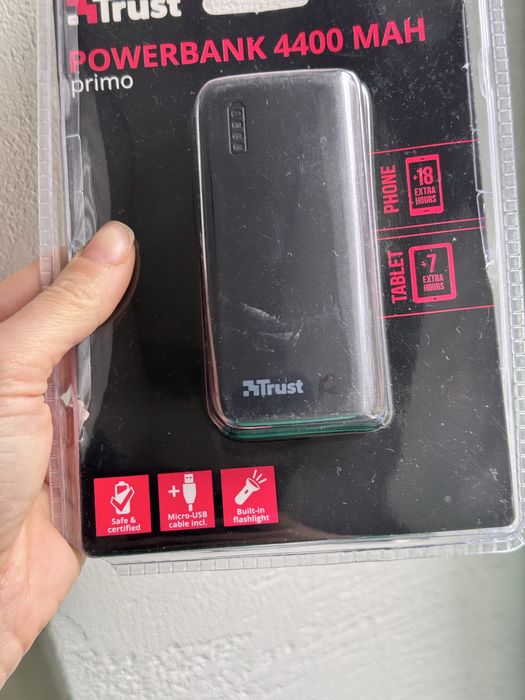 Павербанк Trust 4400, 8800 , 10 000 mAh