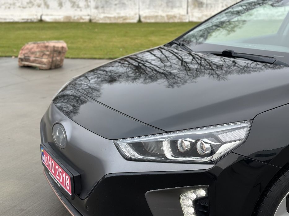 Hyundai Ioniq 2019 рік