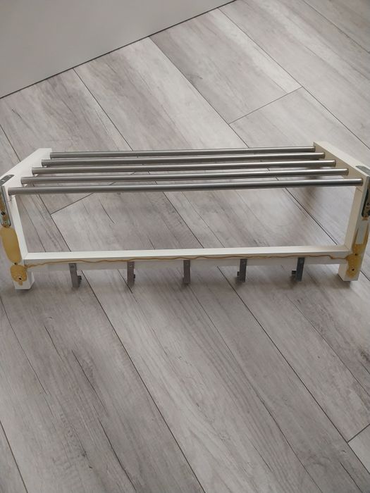 Wieszak półka na kapelusze IKEA Tjusig biały 79 cm.
