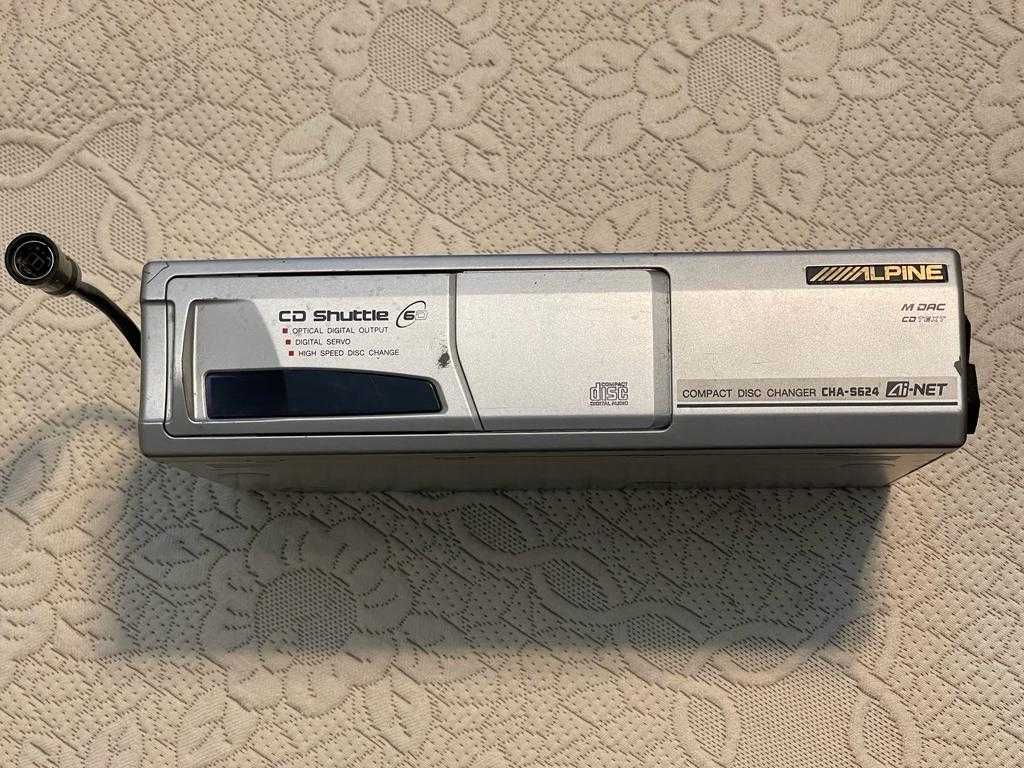 Alpine CHA-S624 Compact Disc Changer