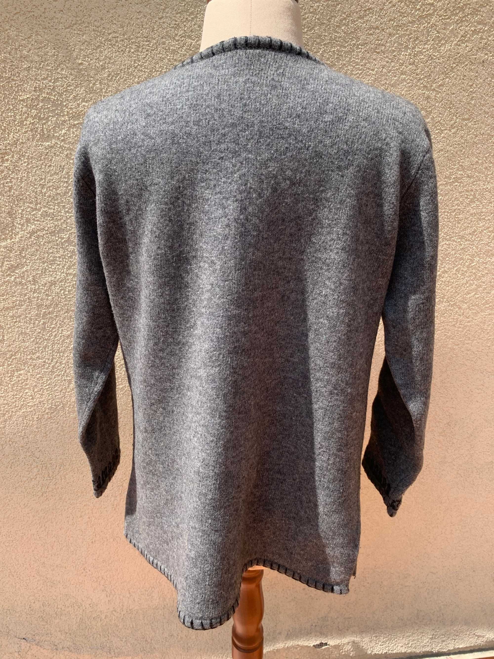 Wełniany duży sweter w góralski stylu, XL
