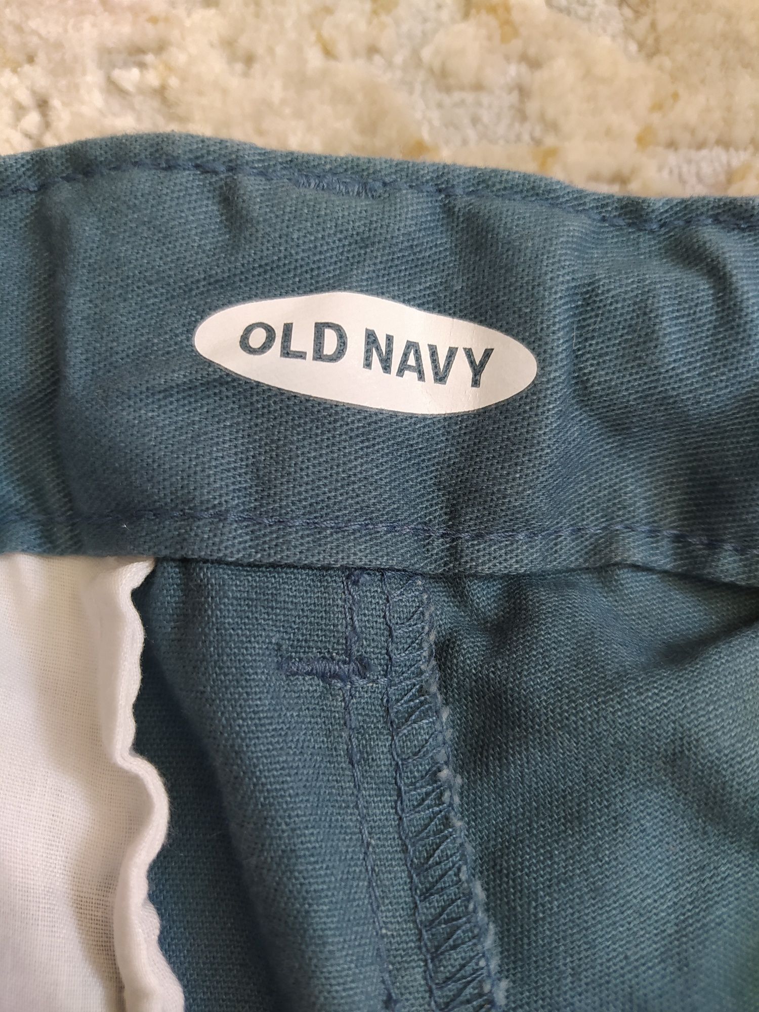 Шорти на хлопчика old navy на 8 років