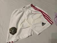 Krótkie spodenki szorty adidas piłkarskie united Manchester 140