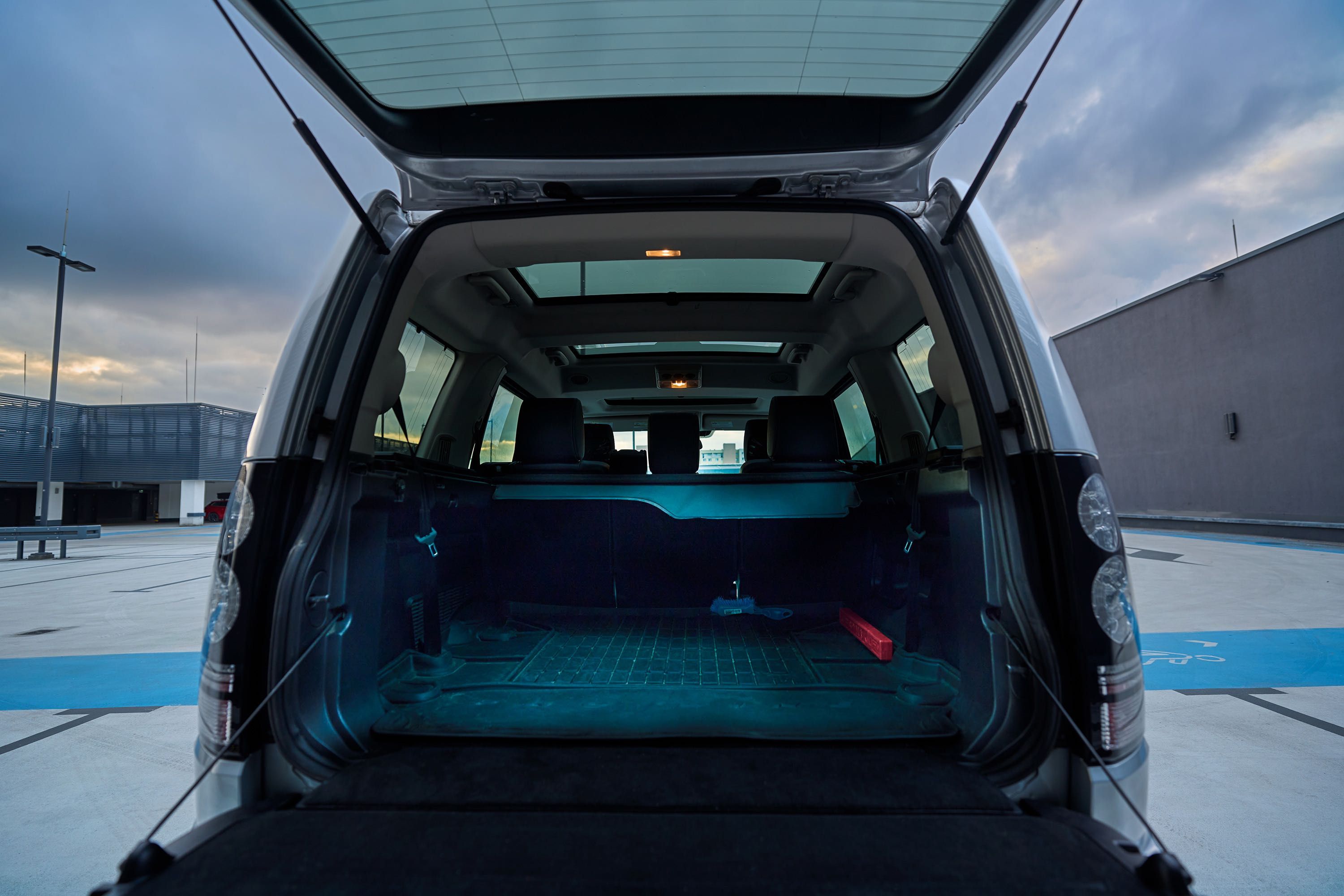 Land Rover Discovery IV - w idealnym stanie!!!