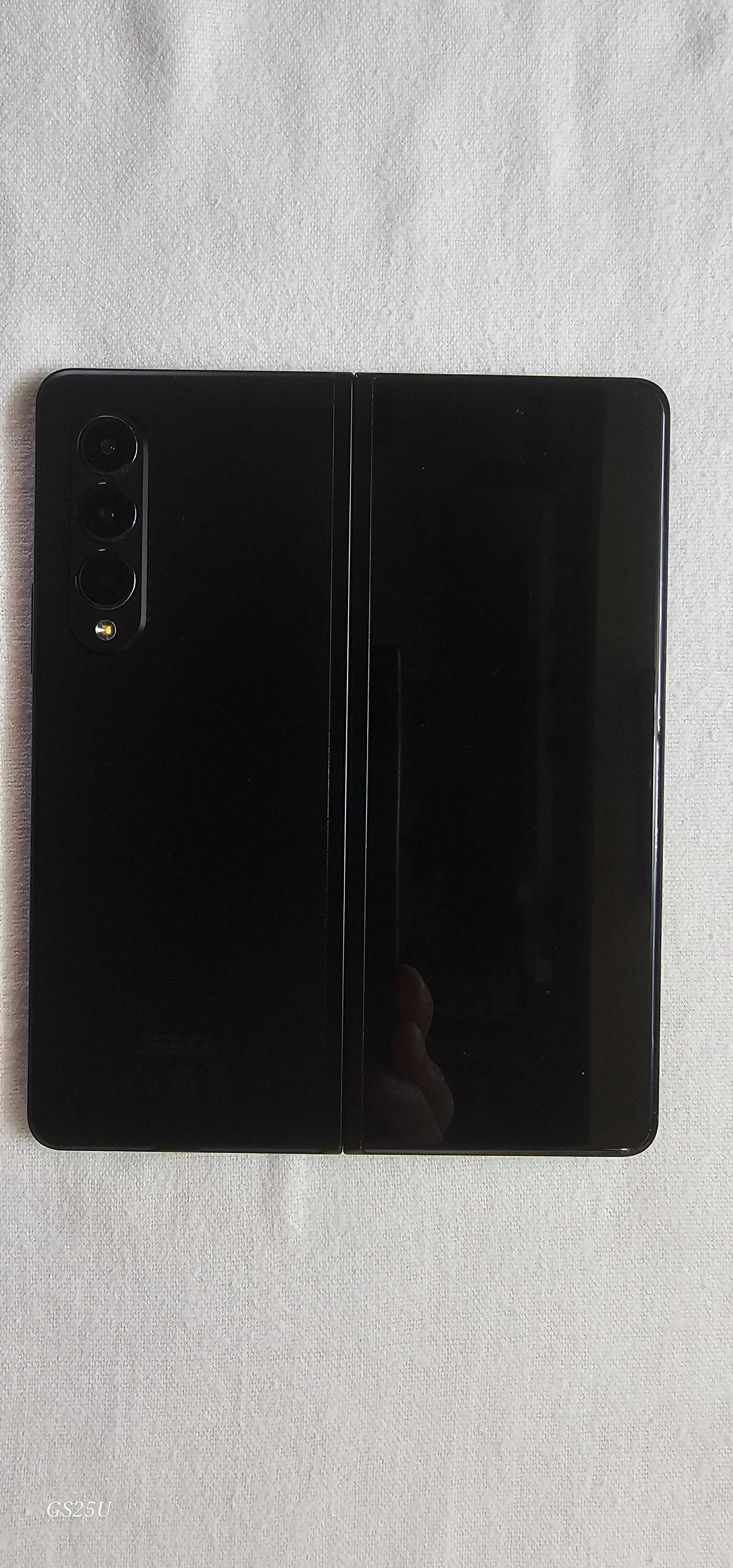 Samsung Z FOLD3 256GB - Desbloqueado