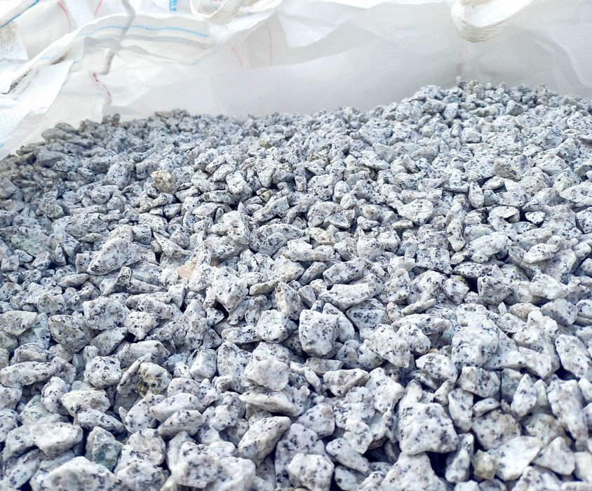Grys Granitowy szary bez przebarwień / Kruszywa Ogrodowe / Transport