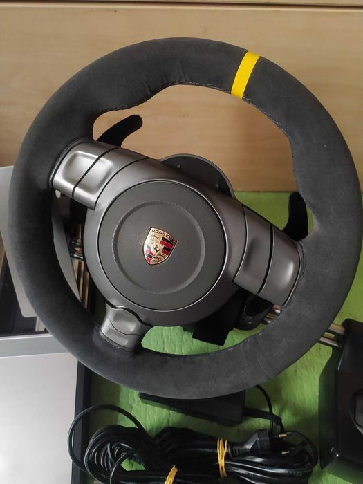 Комплект кермо руль Fanatec Porsche 911 GT3 RS  + педалі CSR Elite