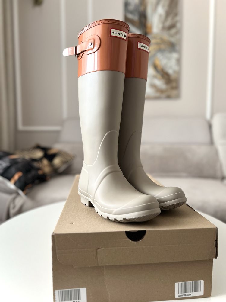 Wysokie dwu kolorowe beżowe kalosze, gumowce Hunter Color Block 39