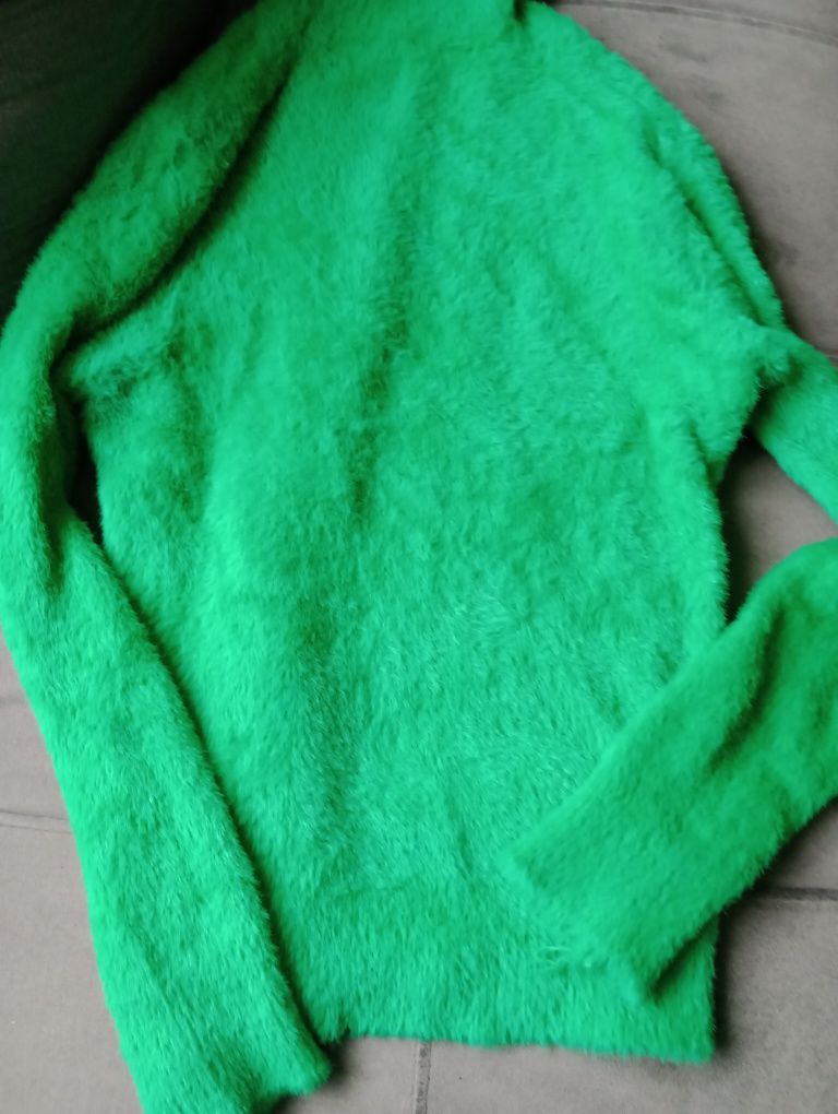 Golf  sweterek  zielony