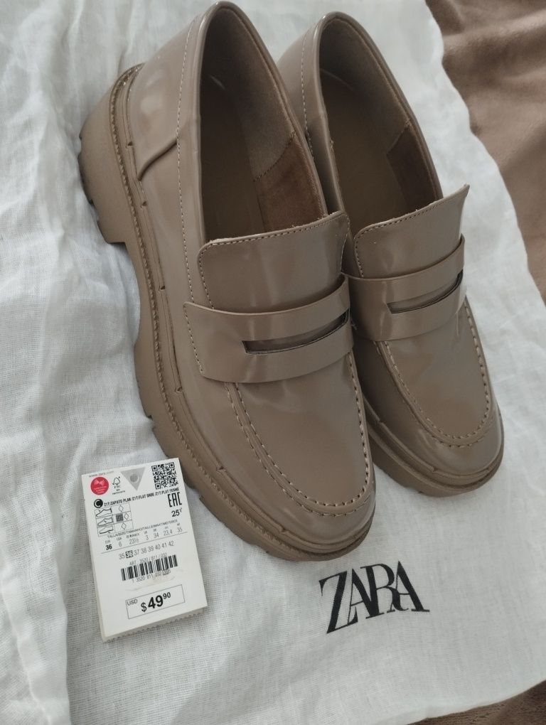 Лофери Zara (стан нових)