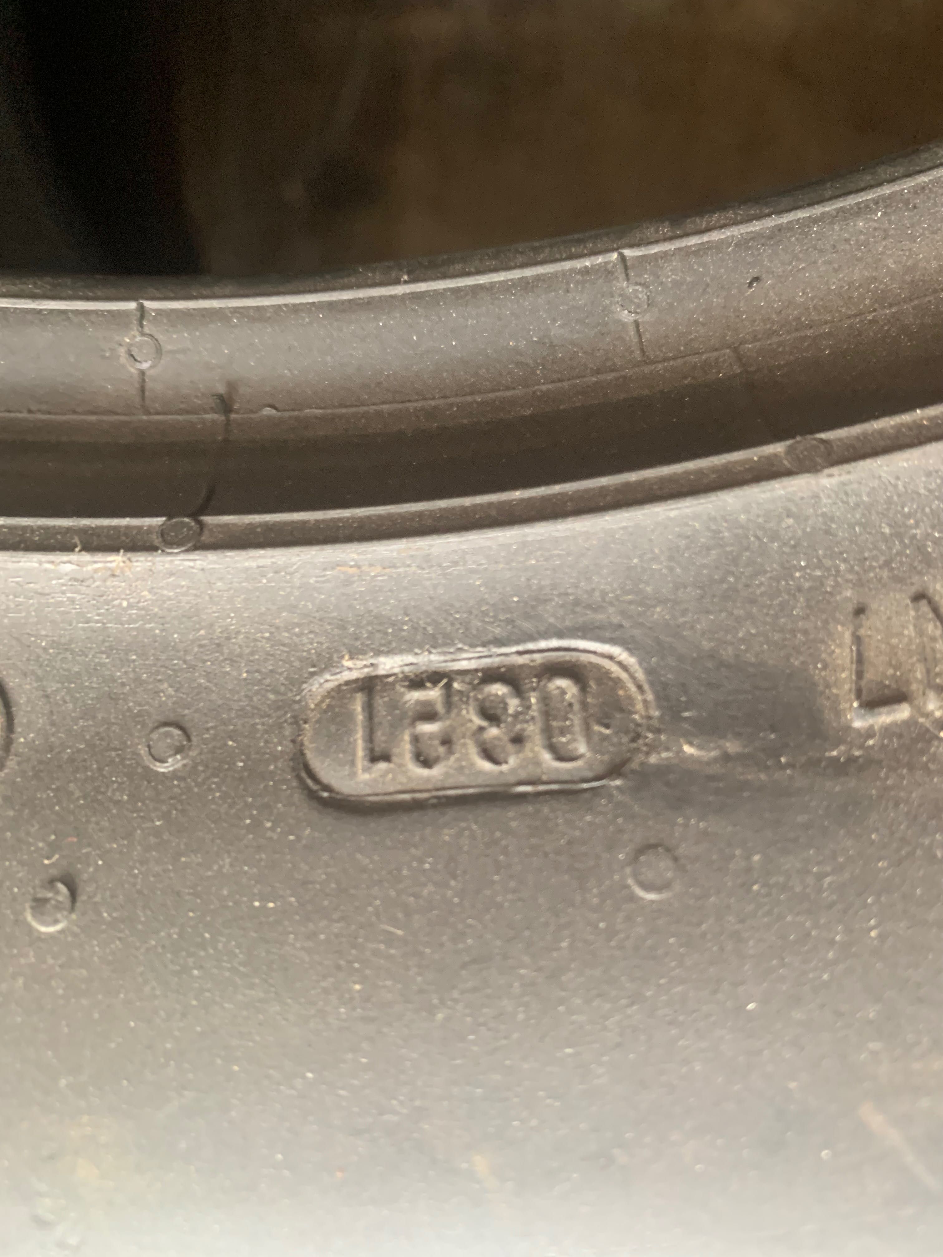 Резина б/у Matador Izzarda AT2 215/70 R16T