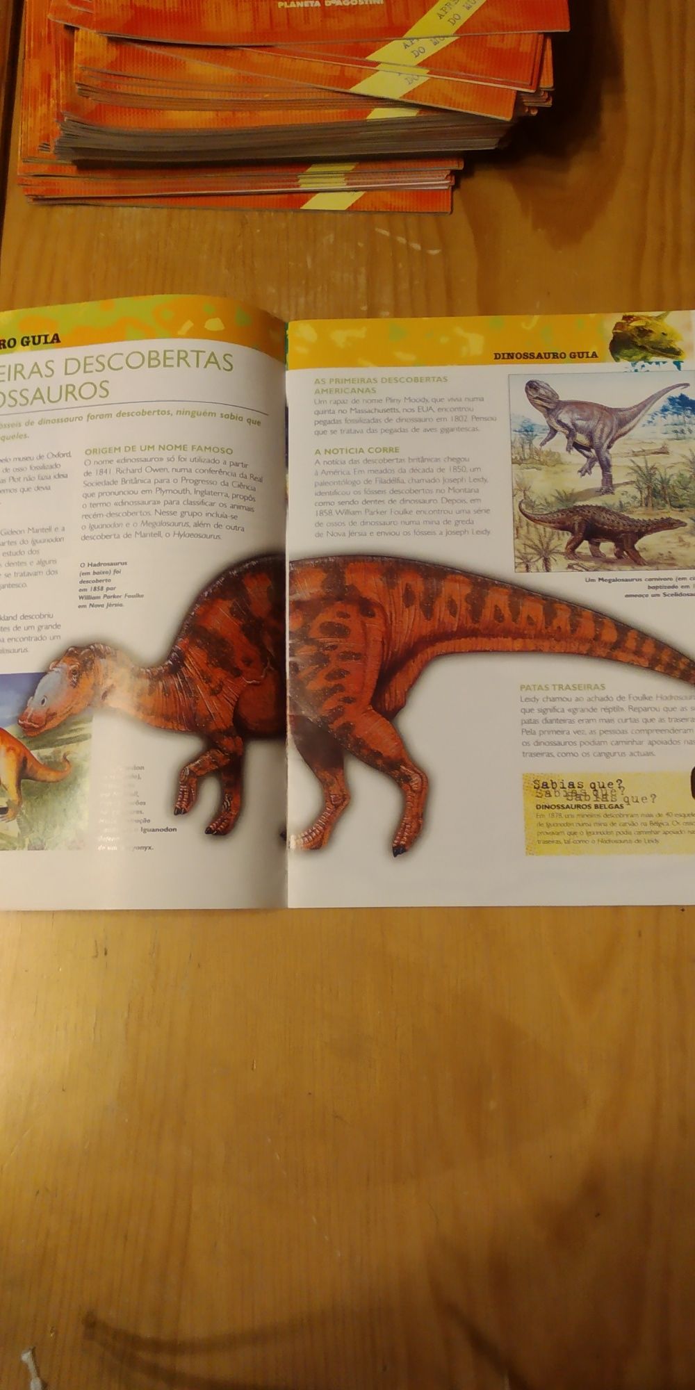 Coleção Disney Dinossauro em fascículos