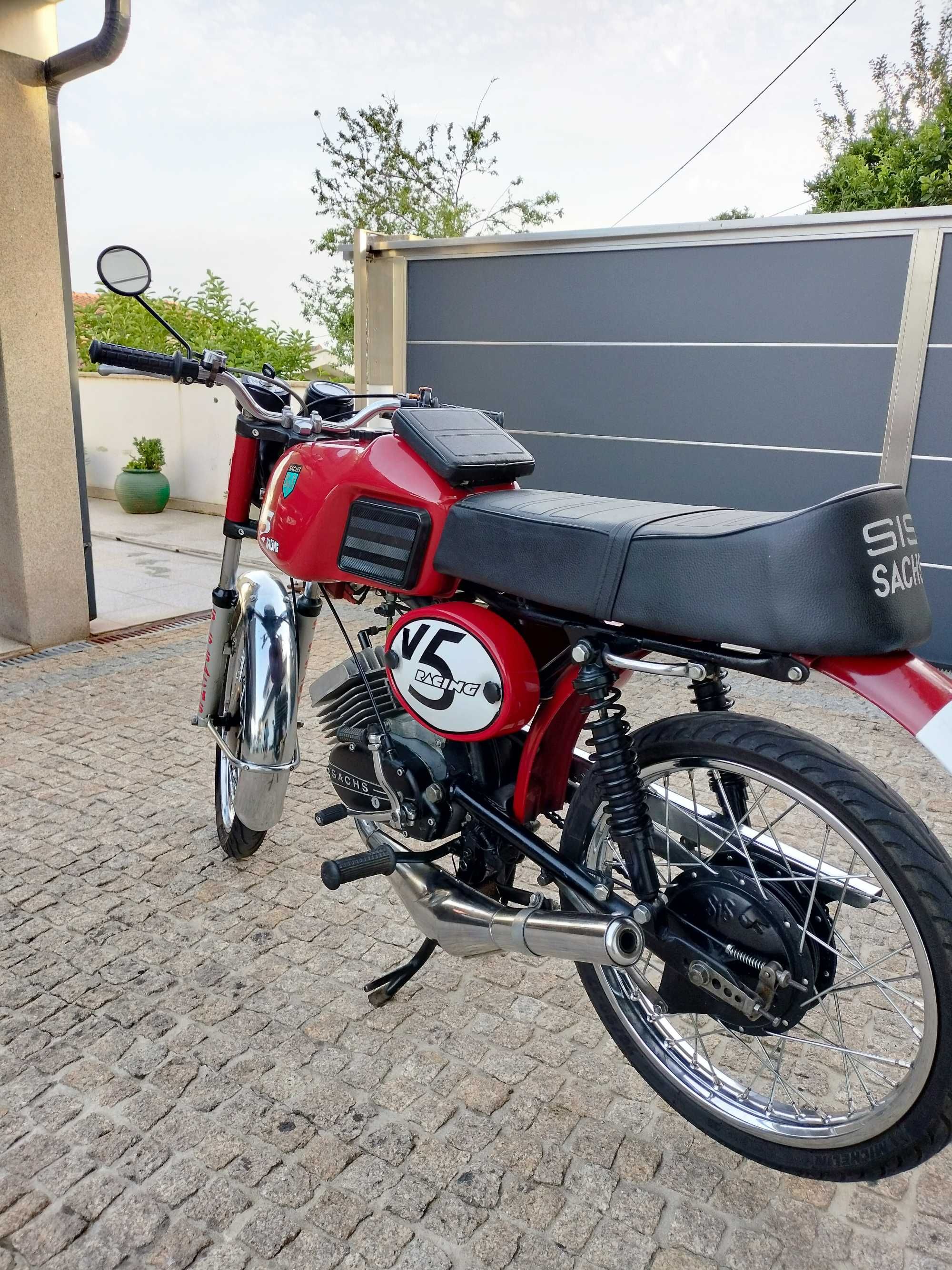 Vendo Sachs v 5 em ótimo estado