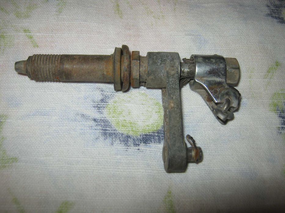 Автозапчасть из цветного металла