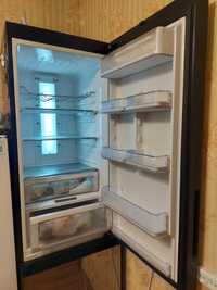 Холодильник Samsung и морозильная камера Beko в отл.состоянии!