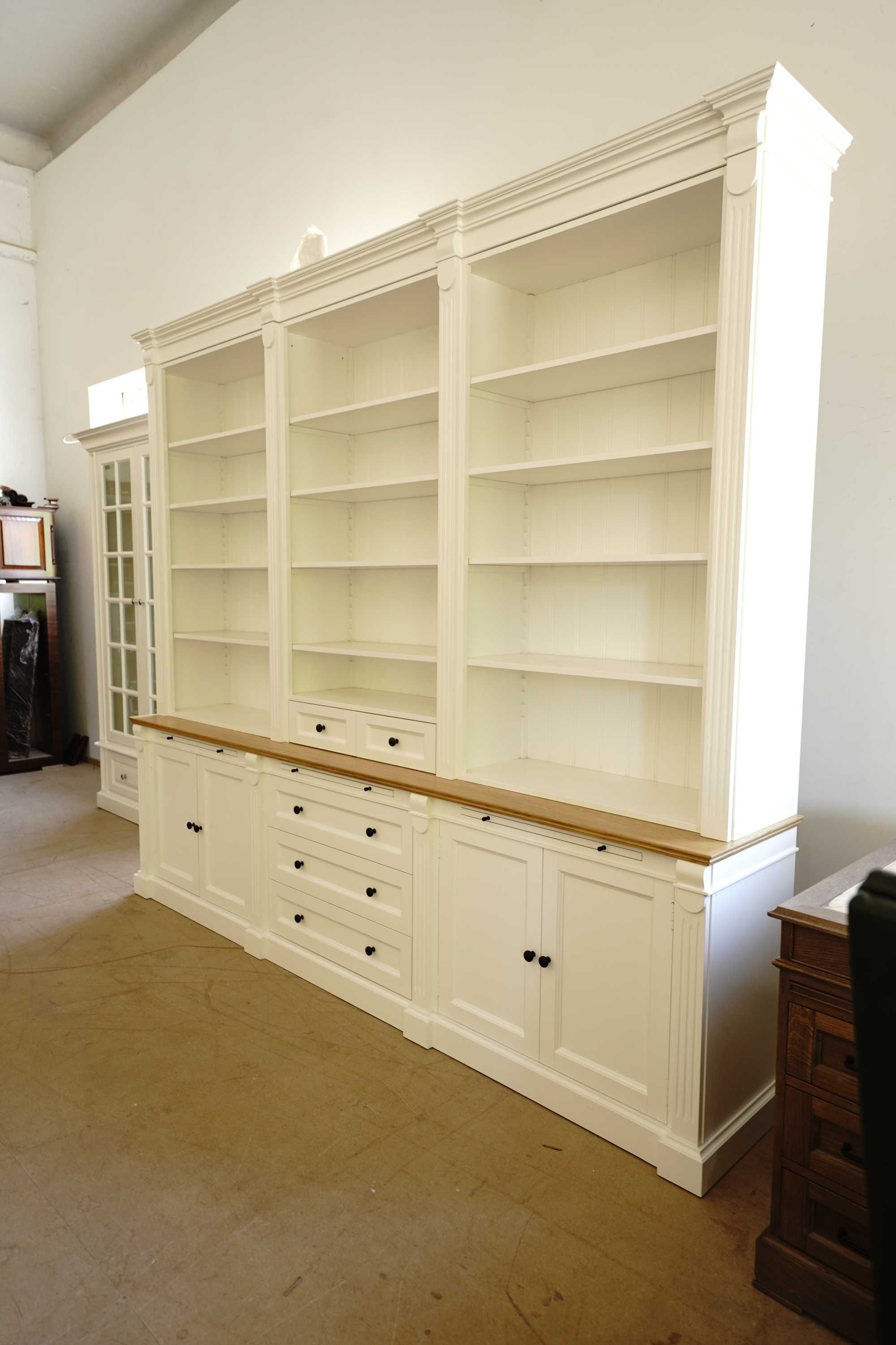 Biblioteka Amsterdam wprost od Producent przecena 24000na 19000