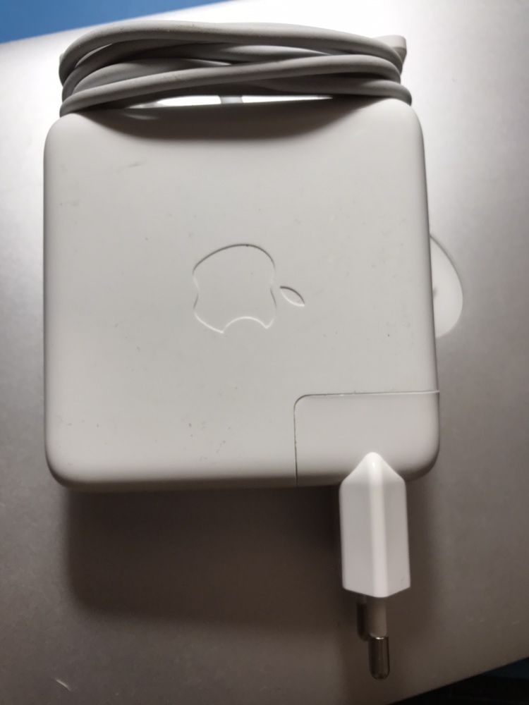 MagSafe 2 60w, бу оригинал , в отличном состоянии