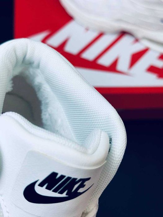 мужские зимние кроссовки найк белые на меху супер тёплые кросовки nike
