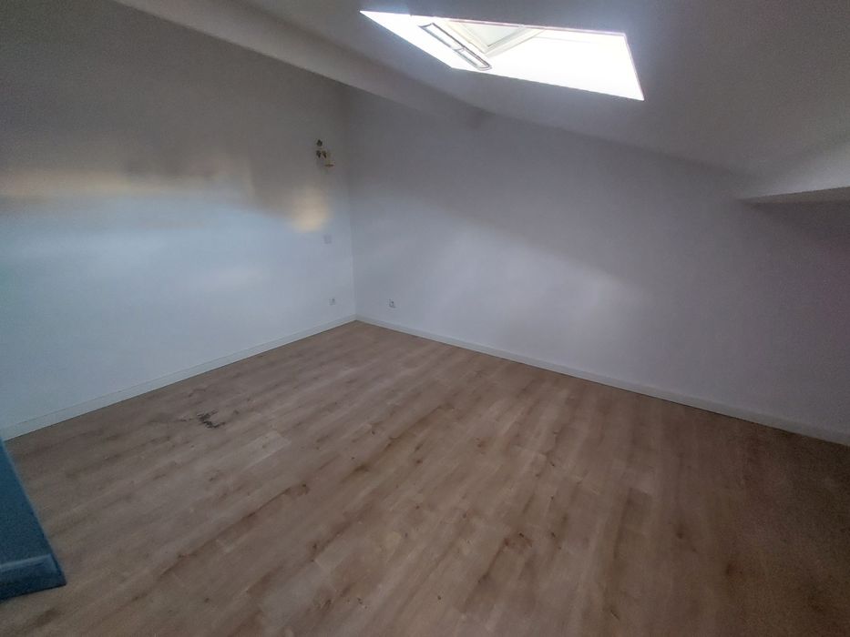 Moradia V2 - Bx Faro