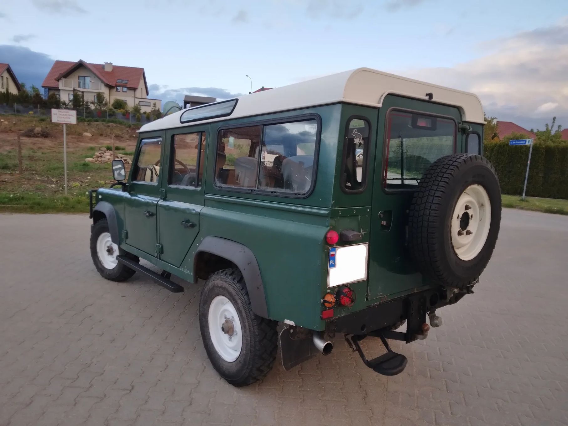 Land Rover Defender PL.Salon, 2004 Rok, 4x4, 9-Osobowy, 2.5 TDI, Fak.Vat 23%