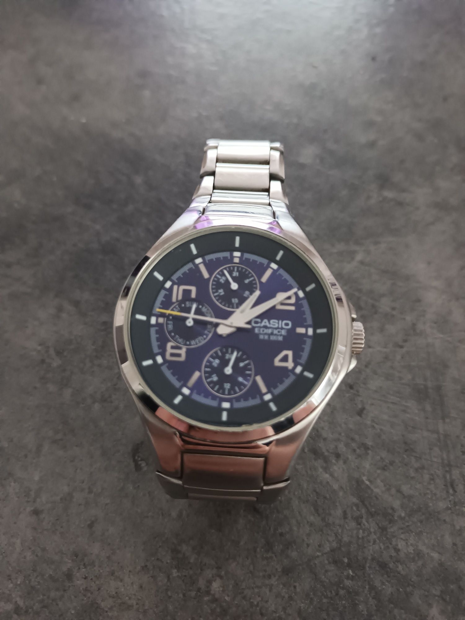 Zegarek Casio Edifice WR 100M