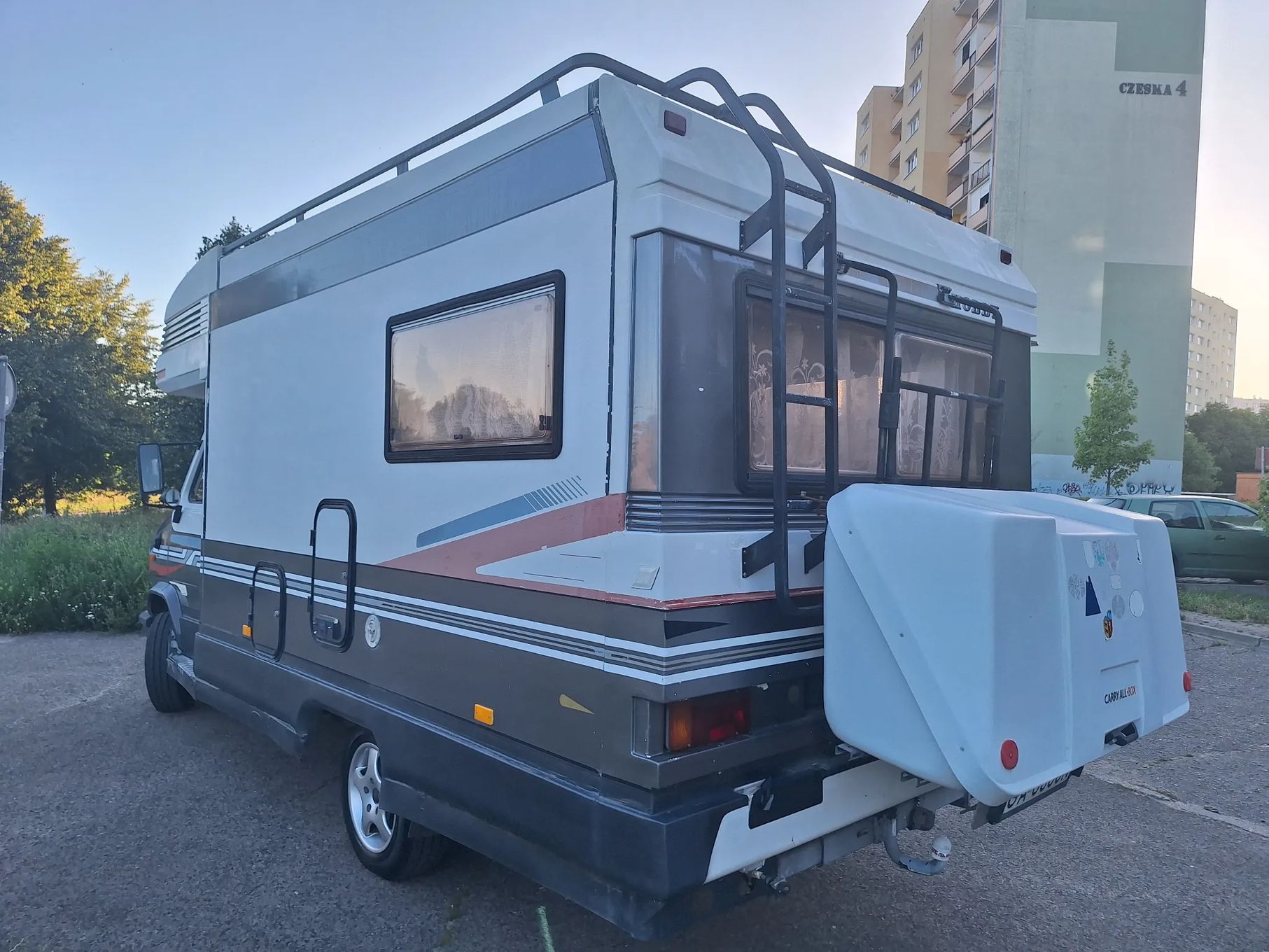 Peugeot J5  Kamper Camper Fiat Peugeot J5 Hobby 2.5 diesel Hymer