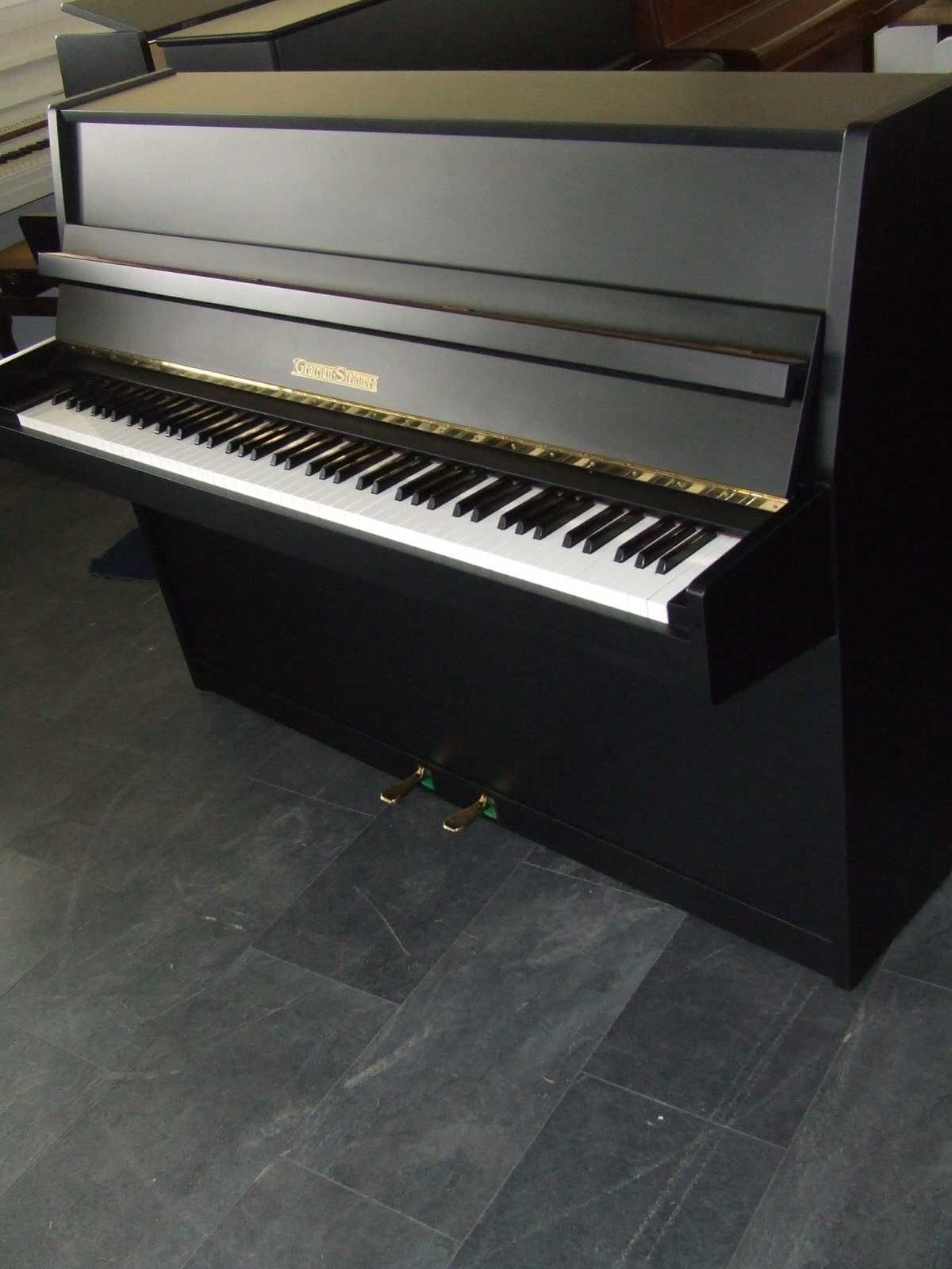 Pianino Grotrian Steinweg mod 110, czarne