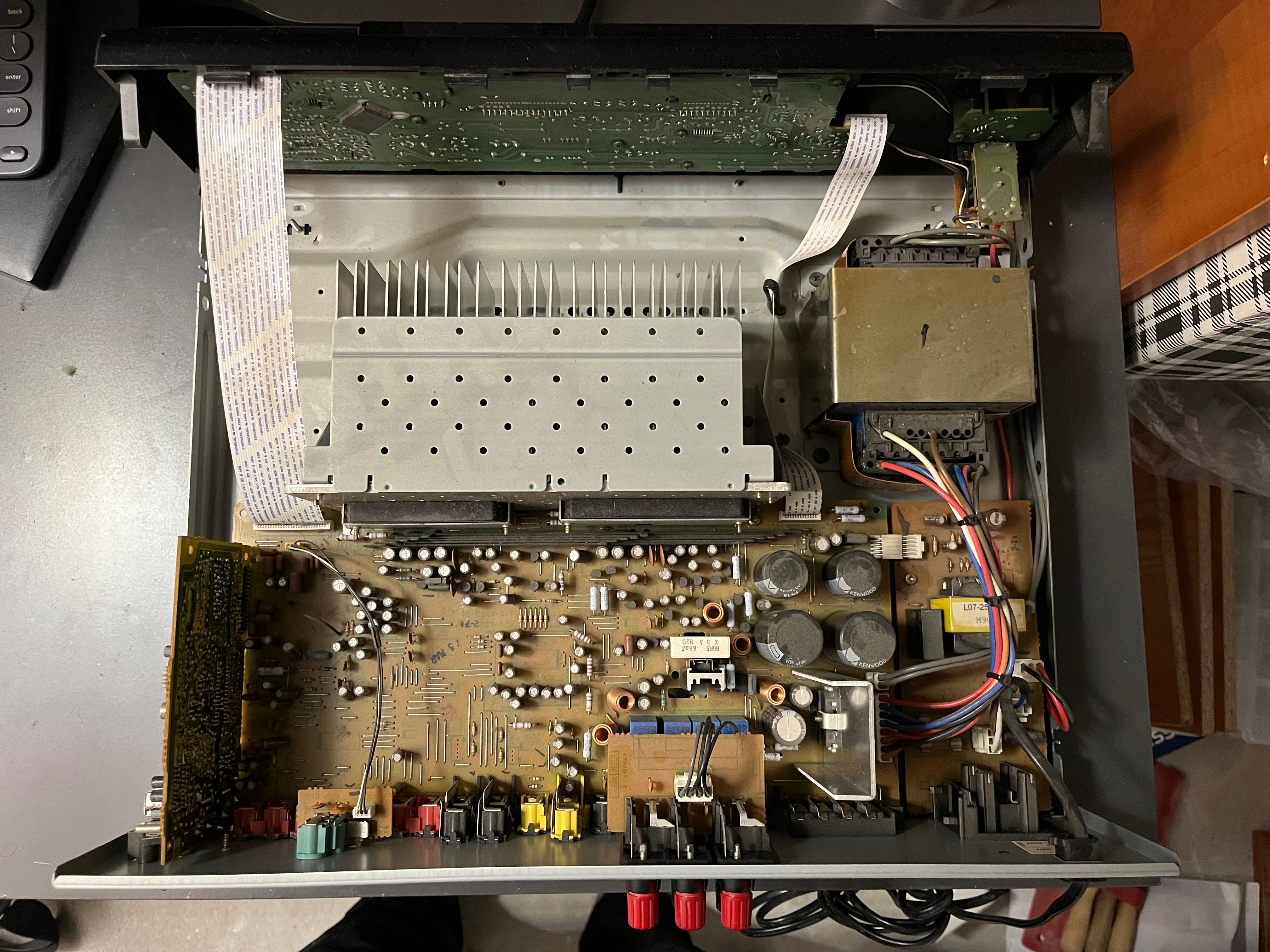 Amplituner Kenwood KRF-V6020