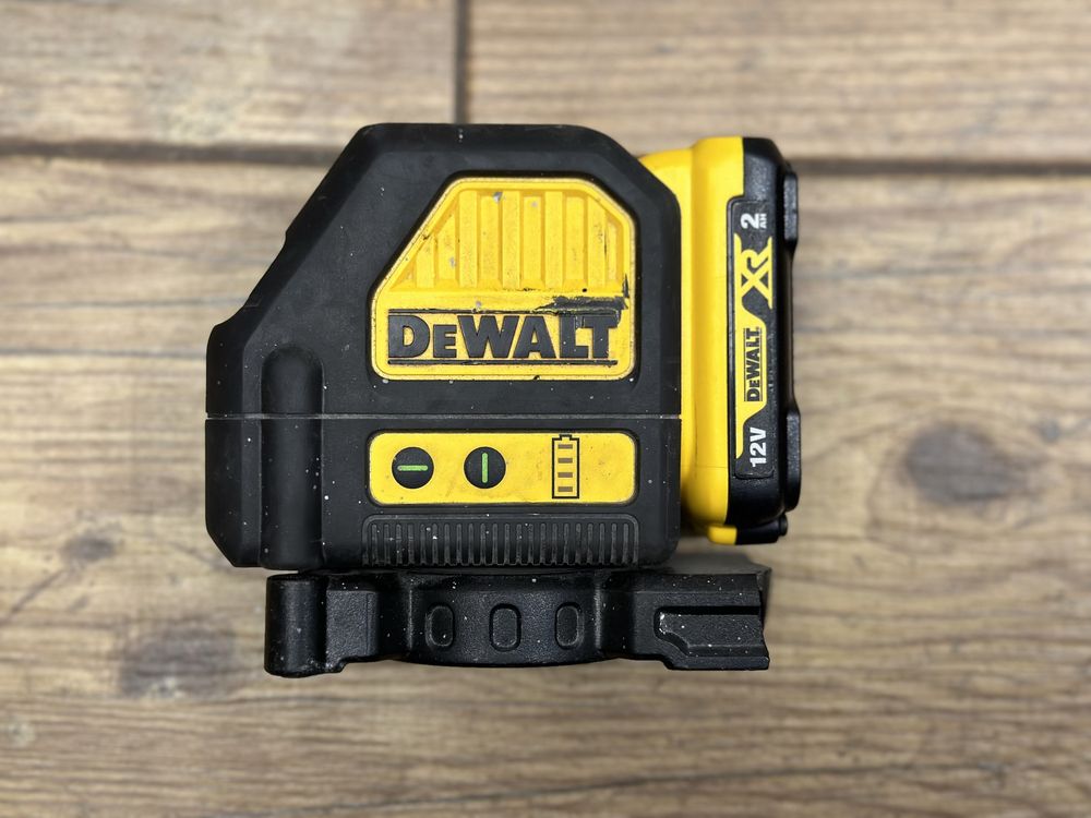 Zielony laser krzyżowy DeWalt DCE088G - 2021 + bateria 2AH + ładowarka