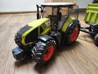 Traktor class z przyczepa bruder