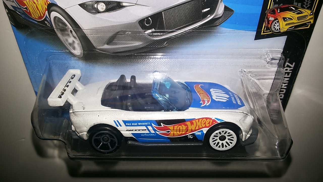 Mazda - Carros Hot Wheels - Miniaturas de Coleção Escala 1/64