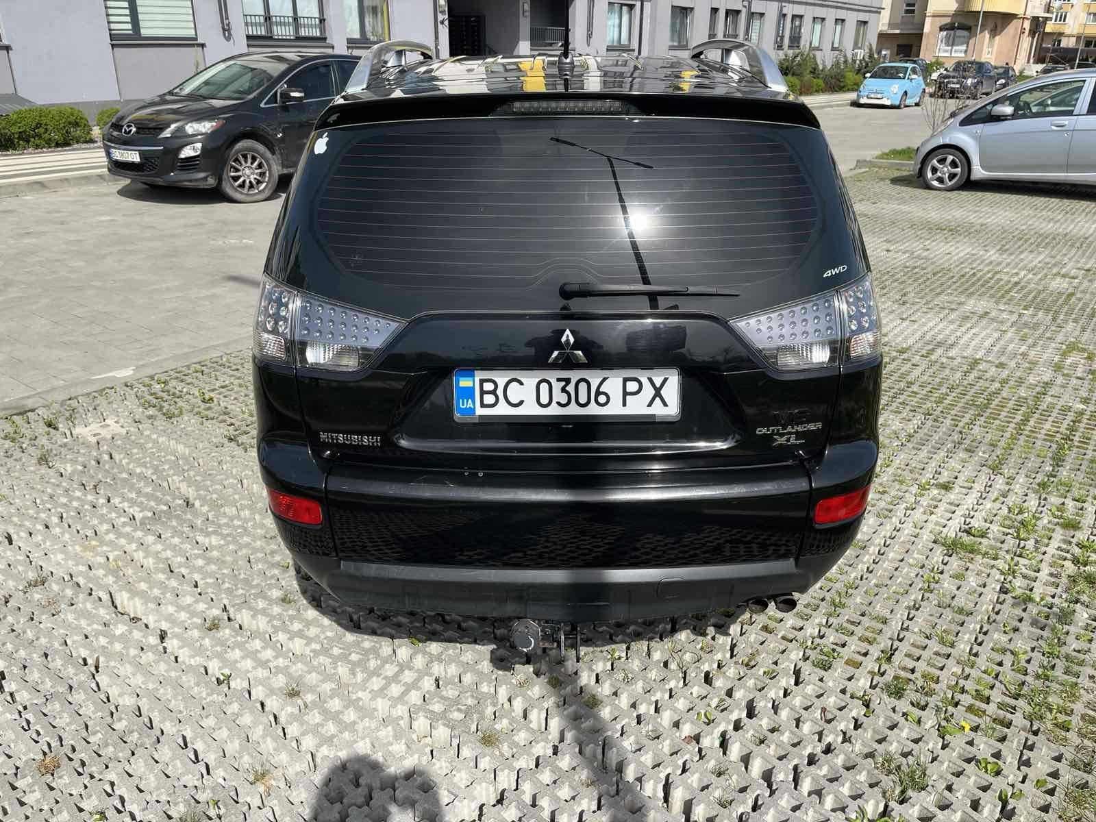 Mitsubishi outlander xl