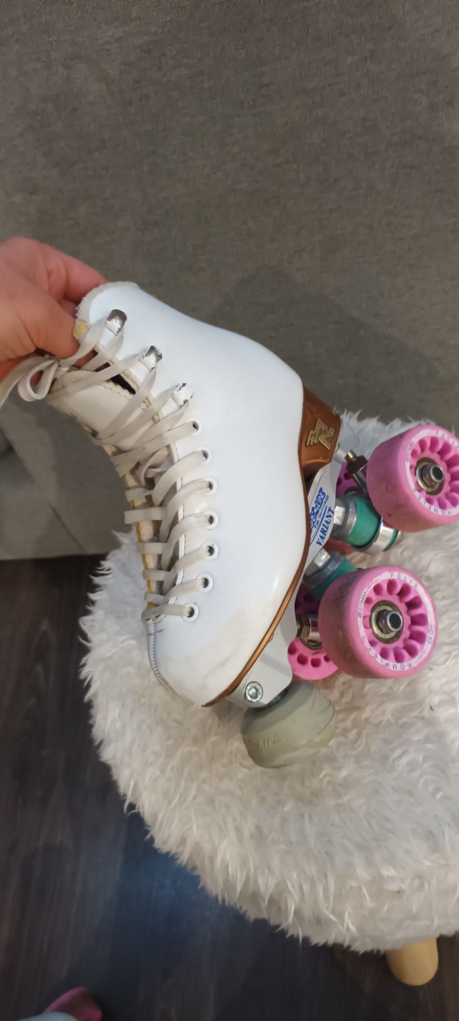 Patins de patinagem artistica