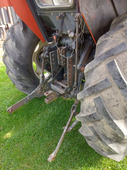 Ciągnik  zetor  6211