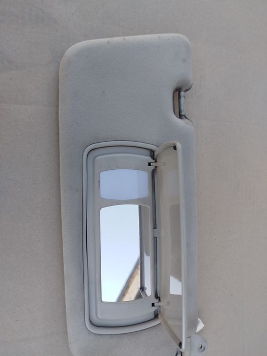 Сонцезахисний козирок Rexton, пасажир.