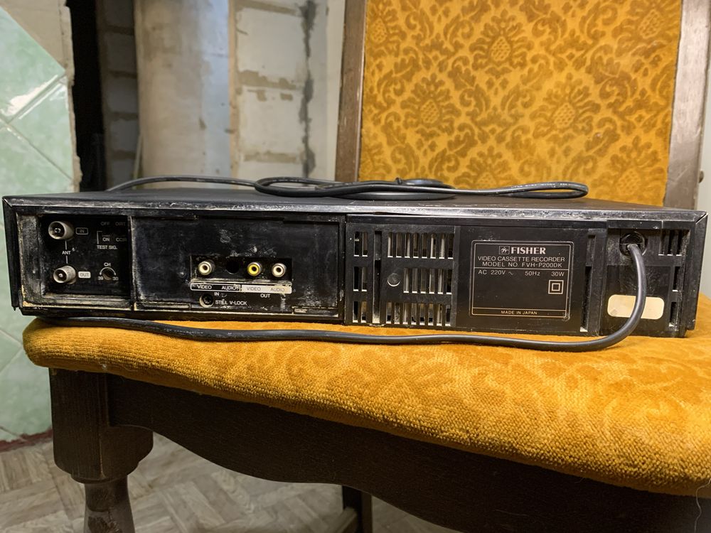 Видеомагнитофон Fisher FVH-P200DK