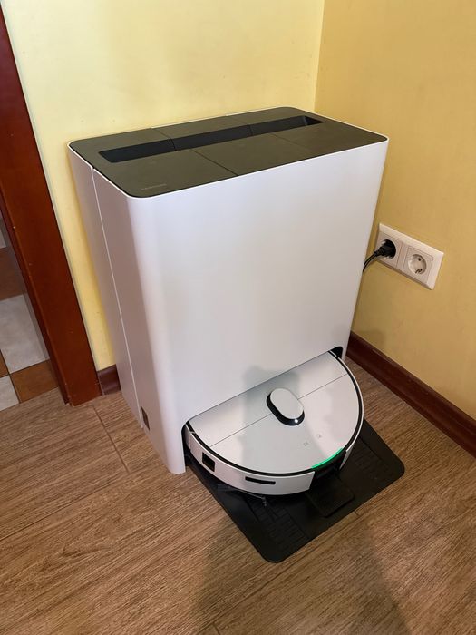 Робот пилосос samsung jet bot combo