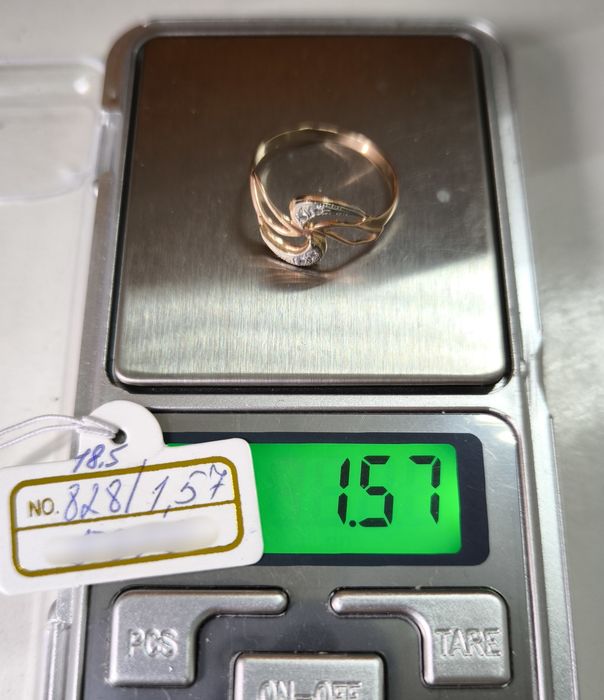 Кольцо золотое 18.5 размер